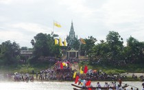 Lễ hội đua thuyền kẻ Mui