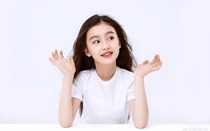 Chùm ảnh đáng yêu của sao nhí 11 tuổi được săn đón nhất showbiz Trung
