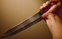 Rượu vào ma men đâm chết bạn nhậu