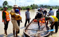Thủy điện xả lũ nhiều địa phương bị ngập, hàng trăm hộ dân phải di dời