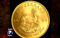 Đi rửa chân, người đàn ông vô gia cư bất ngờ nhặt được kho báu tiền tỷ