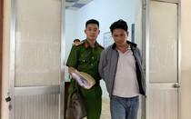 Bắt người đàn ông mang sổ đỏ của người khác đi thế chấp, bán để trả nợ