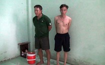 Tạm giữ 2 đối tượng tàng trữ ma túy cùng nhiều "hàng nóng" trong nhà trọ