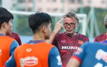 HLV Troussier: "Về lý thuyết U23 Việt Nam mạnh nhất, nhưng..."