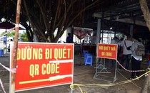 Người dân Cà Mau trong ngày đầu giãn cách xã hội