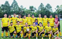 Dàn sao nghệ sĩ quy tụ tại trận cầu thiện nguyện vì học sinh nghèo
