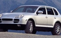 Hơn 50 nghìn xe sang Porsche Cayenne dính lỗi rò rỉ nhiên liệu