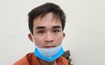 Kiếm tiền tiêu Tết từ ma túy, thanh niên nhận về ... còng số 8