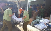 Hà Nội: Thu giữ hơn 1 tấn nguyên liệu sản xuất trà sữa không rõ nguồn gốc