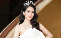 Á hậu Phương Anh: Muốn tiến về phía trước phải luôn thách thức bản thân