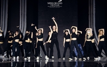 Miss Grand Vietnam 2022: Đông Nhi, Bích Phương ráo riết chạy tổng duyệt