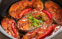 Không phải rán, cá làm kiểu này mới khiến cả nhà “mê mẩn”, ăn hết nồi cơm