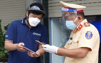 Tp.HCM thí điểm cấp mã QR cho người dân 3 quận, huyện trở lại làm việc