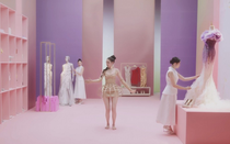 Á hậu Thúy Vân "thảm họa" đến mức nào khi lấn sân làm ca sĩ?