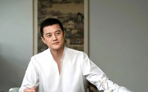 “Lệnh Hồ Xung” Lý Á Bằng tiết lộ dự định quay lại showbiz