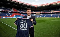 Trước Messi, ai là người sở hữu áo số 30 ở PSG?