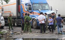 Tài xế xe container đâm chết bạn nhậu rồi đến công an đầu thú