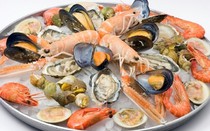 Những loại thực phẩm nên tránh trong dịp Tết kẻo hại sức khỏe