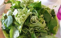 Những loại rau sống là "ổ sán", ngon đến mấy cũng không nên ăn