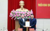 Trao quyết định phê chuẩn Phó Chủ tịch tỉnh Quảng Ninh