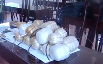 Bộ đội Biên phòng Quảng Bình bắt quả tang 4 ngư dân đang dùng mìn đánh cá