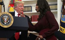 Phụ tá cũ kiếm bộn nhờ cuộc hôn nhân của ông Trump