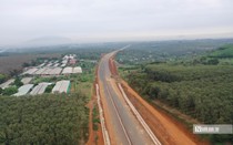 Cận cảnh cao tốc Phan Thiết – Dầu Giây ngày thông xe kĩ thuật