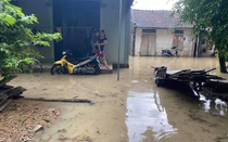 Mưa lớn ở Nghệ An gây chia cắt, úng ngập cục bộ nhiều nơi