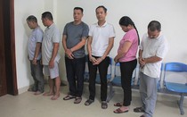 Triệt xóa ổ nhóm đánh bạc trang bị vũ khí nóng có giáo viên tham gia