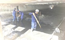 Đà Nẵng bó tay với nước thải tràn ra biển?