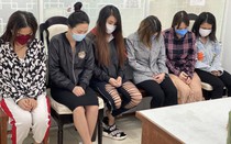 Tiết lộ bất ngờ về tên nhóm chat trên Facebook của đường dây mại dâm toàn "hotgirl" mới bị phát hiện