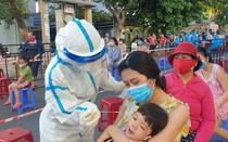 Đà Nẵng: Nữ công nhân đi khám bệnh, phát hiện dương tính với SARS-CoV-2