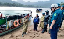 Quảng Nam: Chưa kịp khắc phục sạt lở đã có cảnh báo lũ quét trở lại