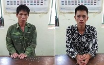 Cao Bằng: Tạm giữ cha con “vàng tặc” dùng xẻng tấn công làm 3 cảnh sát bị thương