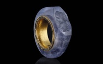 Chuyện lạ: Người đàn bà bí ẩn trong chiếc nhẫn sapphire gần 2.000 tuổi