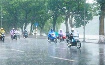 Áp thấp nhiệt đới gây mưa dữ dội, kéo dài trên diện rộng
