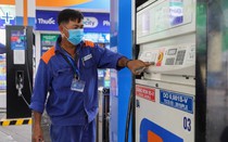 ''Đứt đà giảm" giá xăng dầu ngày mai có thể tăng trở lại