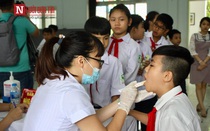 Vụ cháy nhà máy Rạng Đông: Kiểm tra thủy ngân cho học sinh ở Hạ Đình