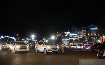 Lâm Đồng: Du khách nườm nượp đổ về Tp.Đà Lạt dịp Tết Nguyên Đán 2022