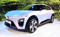 VinFast tuyên bố ngừng sản xuất xe xăng từ cuối năm 2022