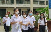 Khánh Hòa: Một thí sinh bị bệnh chờ kết quả chấm thi để xét đặc cách tốt nghiệp