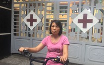 Nữ điều dưỡng bị khống chế đã làm gì để đối tượng bớt hung hãn?