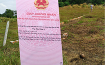Lật tẩy chiêu lừa của đường dây phân lô bán nền và làm sổ đỏ giả