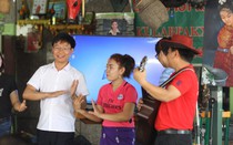 Hành trình xuất ngoại đón Tết cổ truyền Bunpimay ở nước láng giềng