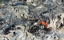 Động đất làm gián đoạn “viện trợ xuyên biên giới” tới Idlib, Syria
