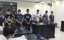 6 đối tượng giả lực lượng chống dịch cưỡng đoạt tài sản lĩnh án
