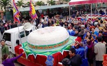 Chủ tịch tỉnh Thanh Hóa bác bỏ đề xuất làm bánh dày "khủng" cung tiến lễ Giổ tổ Hùng Vương