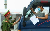 Bộ Công Thương hoả tốc đề nghị tiêm vắc-xin cho tài xế chở hàng