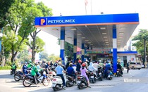 ĐBQH: Không thể chấp nhận ở Hà Nội, Tp.HCM mà lại xếp hàng hàng giờ để mua xăng