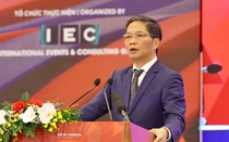 Đặt ra những mục tiêu thách thức để chuyển đổi số, chuyển đổi xanh